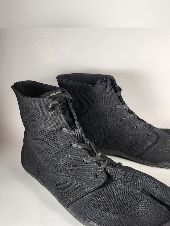 marugo Other - MARUGO Sports Jog Shoe 28 Black Minimalist Barefoot Split Toe Japan Sneaker